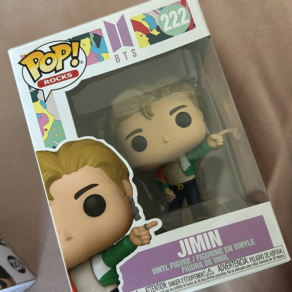 Jung Kook and Jimin BTS Funko pops - Picture 8 of 8